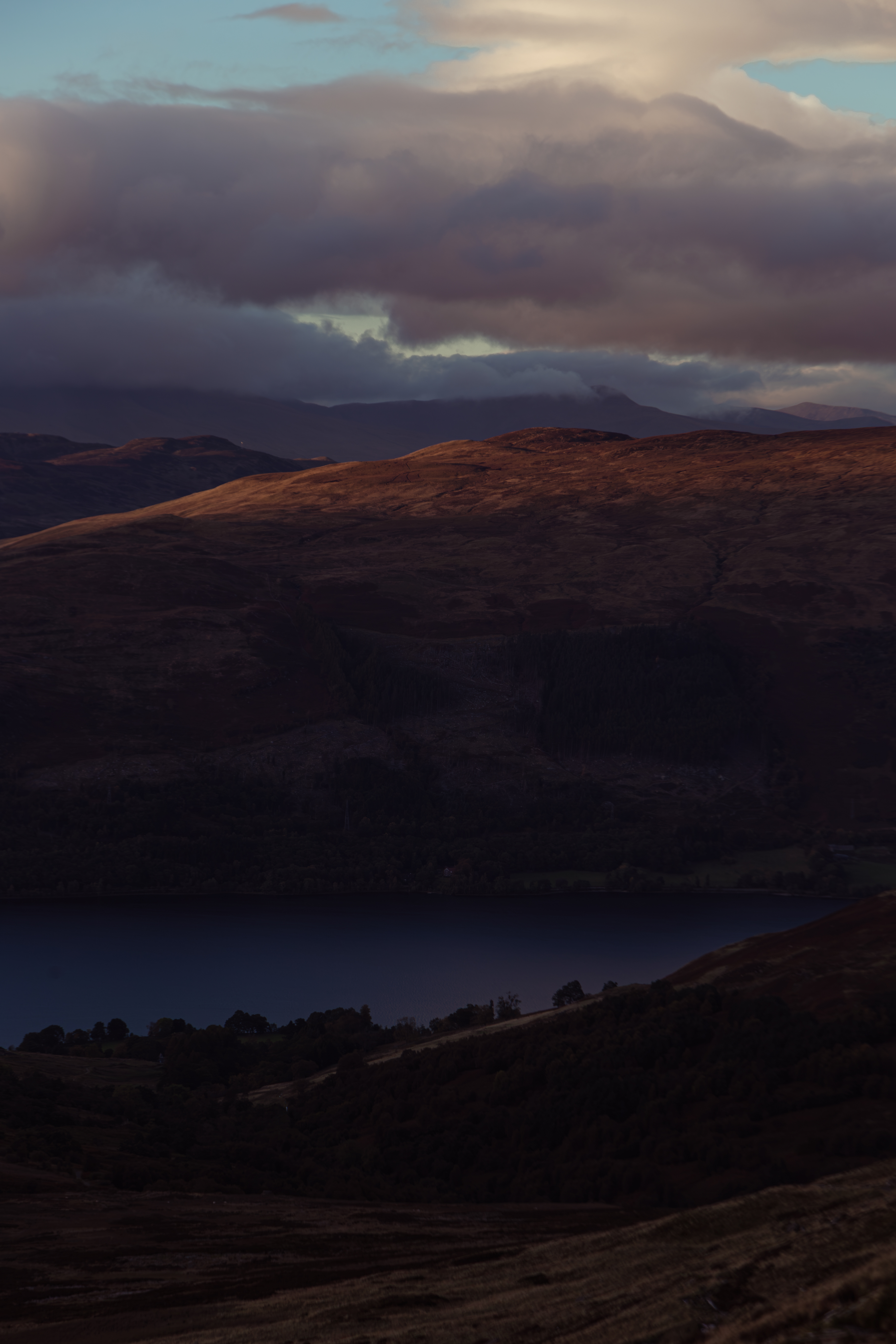 Loch Earn and last light on Sròn Mhòr