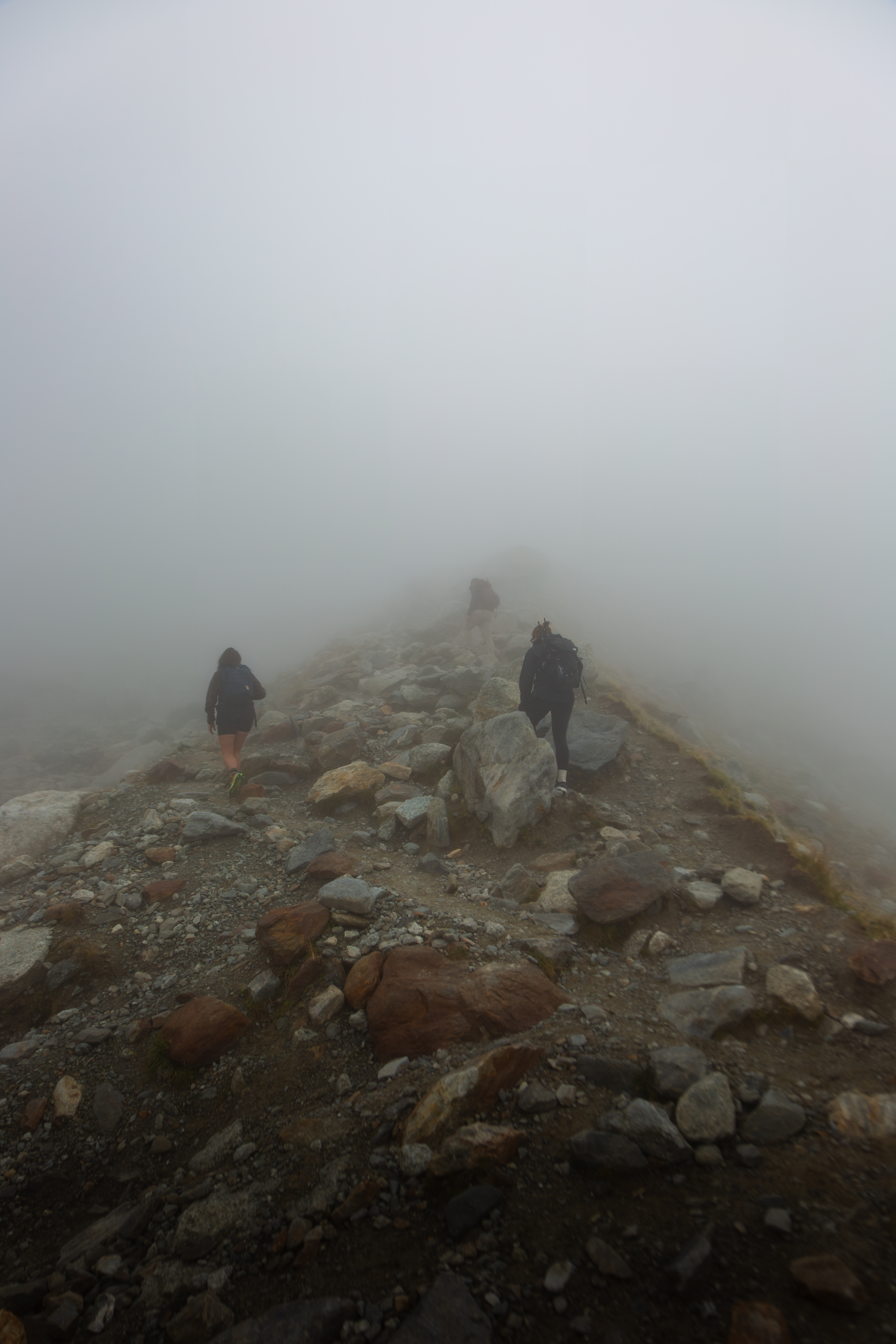 Climbing up to Refuge Albert
