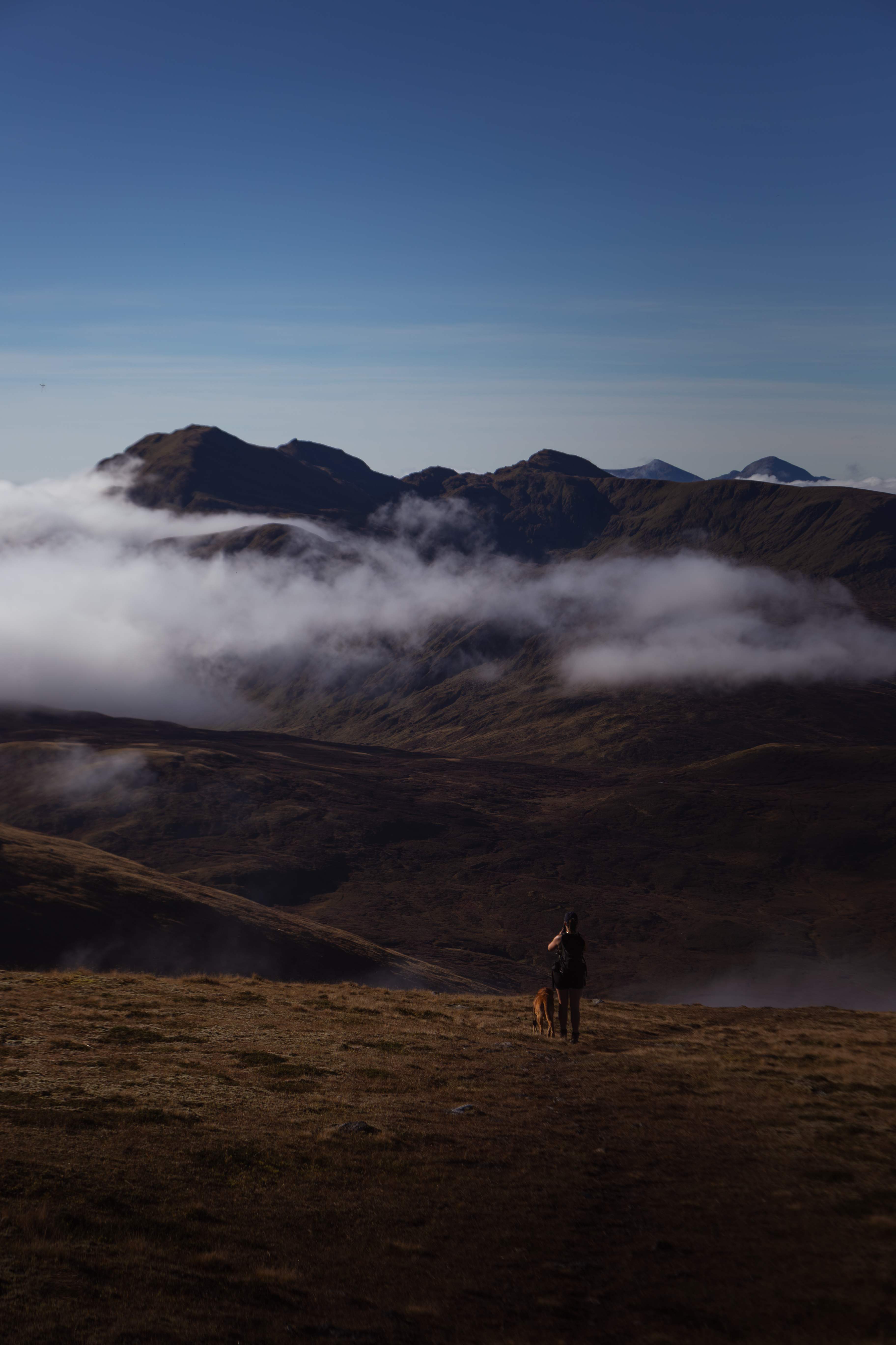 Kerry and rudi looking at the Tarmachan Ridge